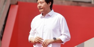 【大发体育】博主：雷军观战武汉三镇比赛，小米是三镇潜在投资人之一，大发助力你的致富之路！