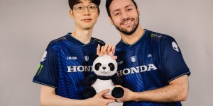 【大发体育】LoLesports分享媒体日照片：Chovy、Knight、Bin手持熊猫玩偶?，大发助力你的致富之路！